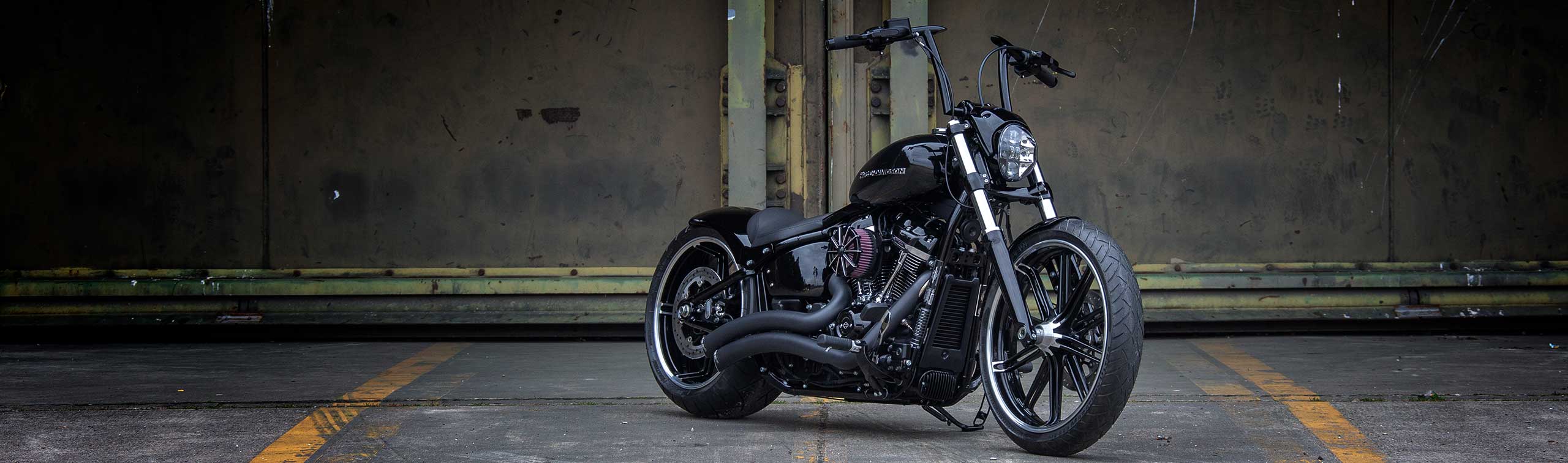 Sit up straight on a Breakout with an Ape | Rick`s Motorcycles » Harley ...