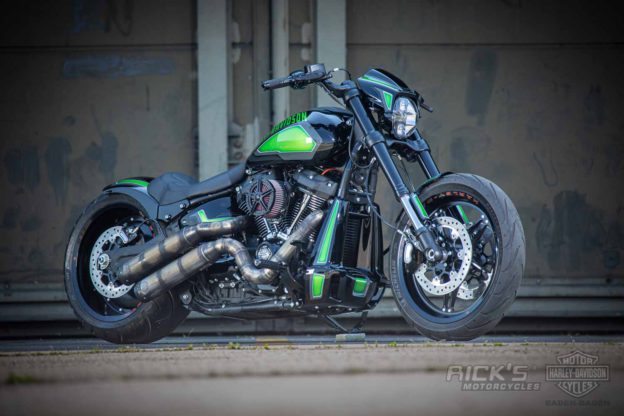 Harley Davidson FXDR Custom Ricks 003