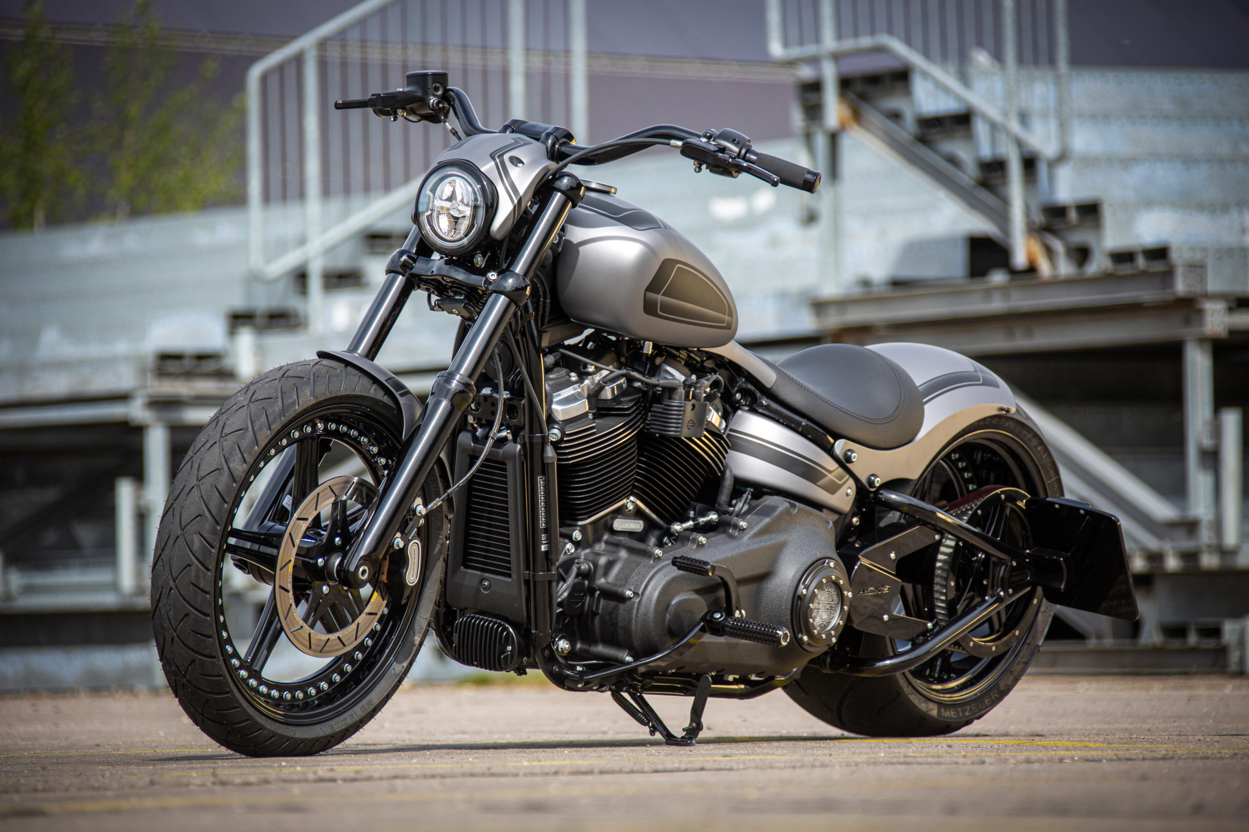 M8 Street Bob - Street Bob 300 - Rick`s Motorcycles - Harley Davidson ...