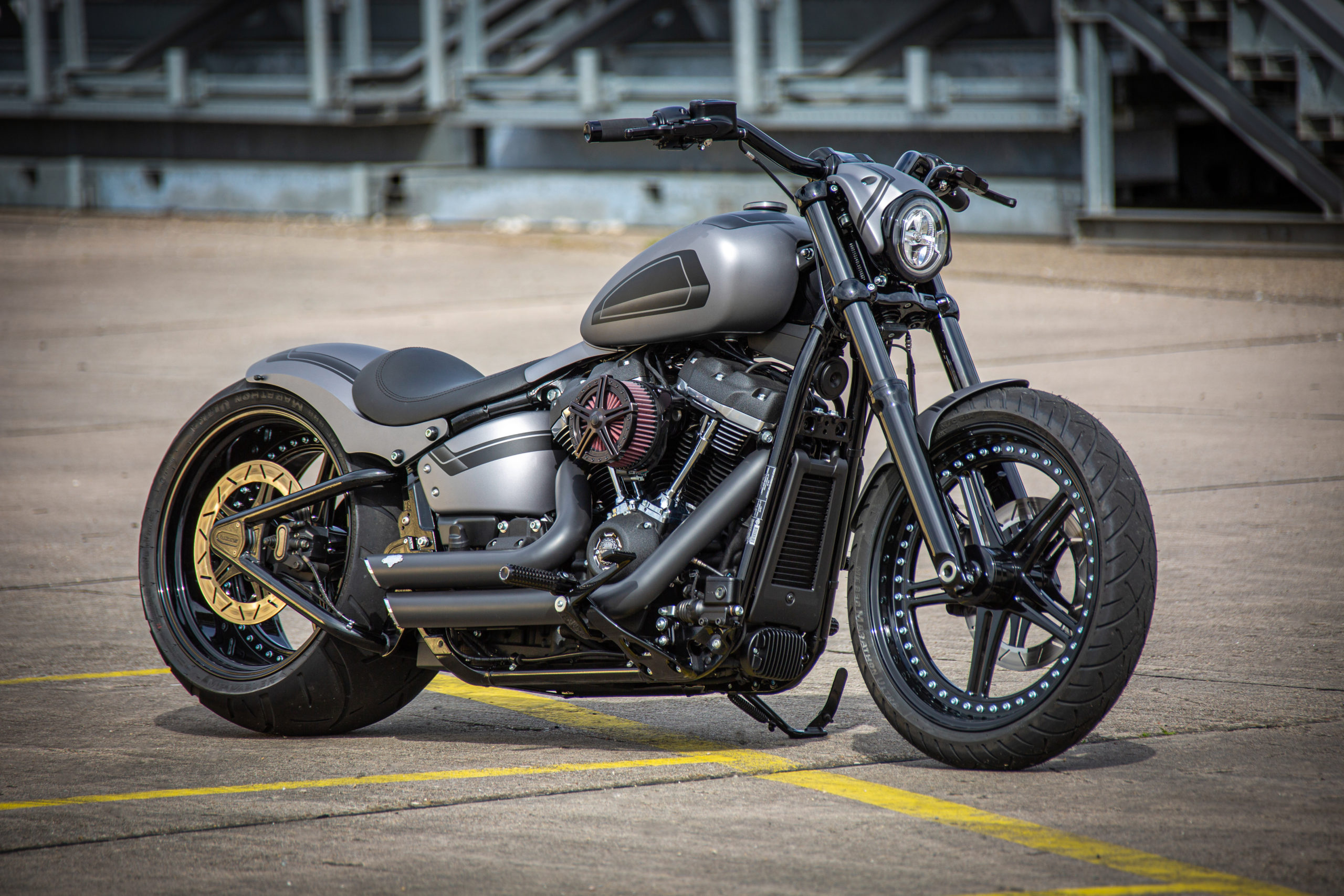 M8 Street Bob - Street Bob 300 - Rick`s Motorcycles - Harley Davidson ...