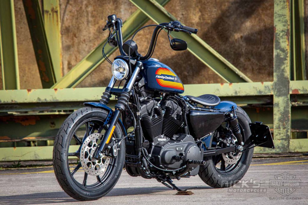Harley Iron 883 Bobber | vlr.eng.br