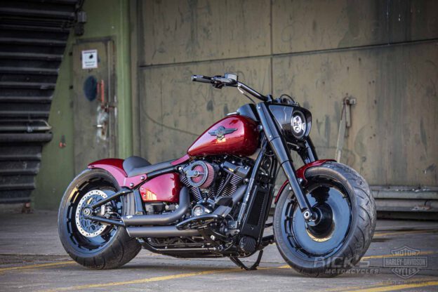 Harley Davidson Fat Boy rot Custom Ricks 024