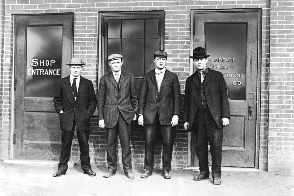 1912 Die Firmengruender