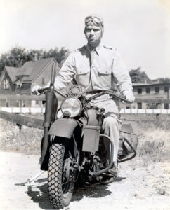 1942 Lt. Clyde Buzard auf WLA