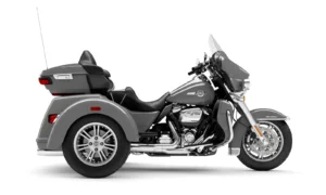 2024 tri glide ultra m02 motorcycle 01