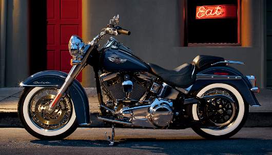 FLSTN Softail Deluxe