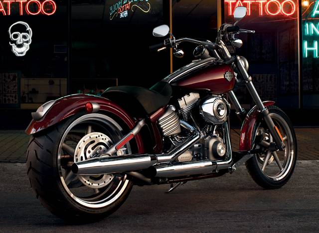 FXCW Softail Rocker