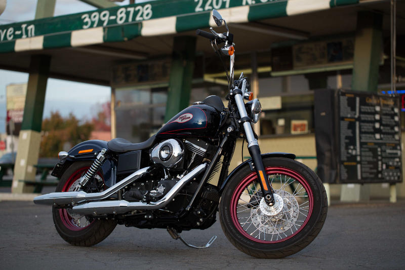 Dyna Glide Street Bob Special Edition