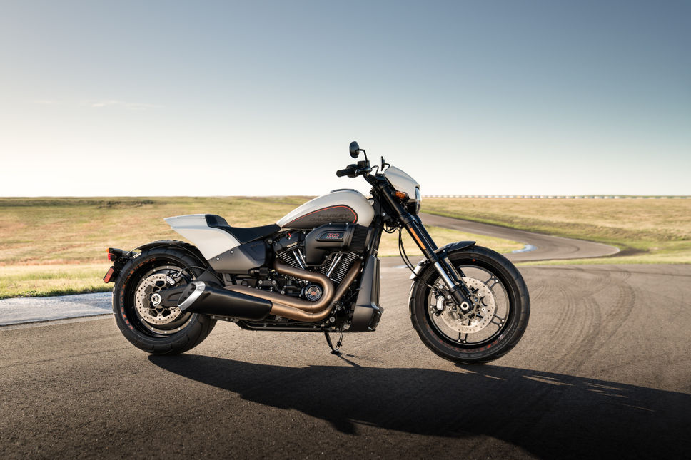 Softail FXDR 114