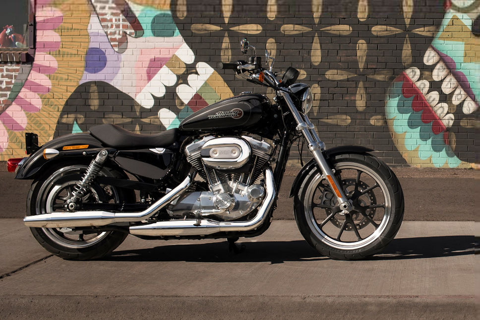 Sportster SuperLow 883