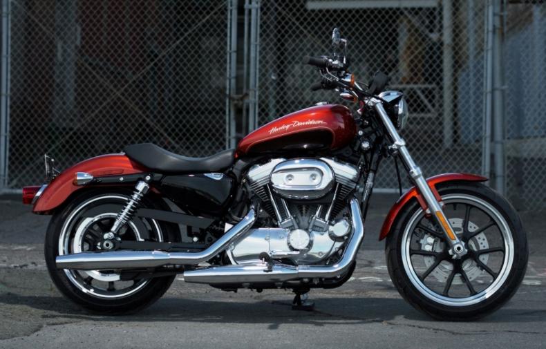 Sportster XL 883 SuperLow