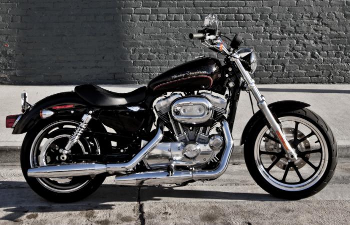 Sportster XL 883 SuperLow