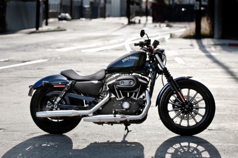 Sportster XL 883 Iron