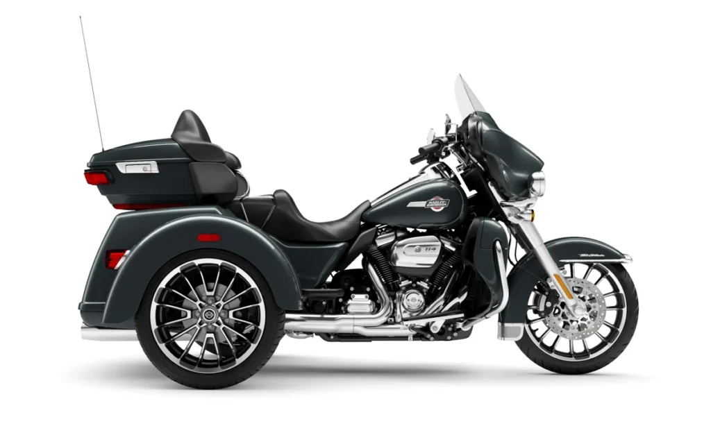 2025 tri glide ultra m46 motorcycle