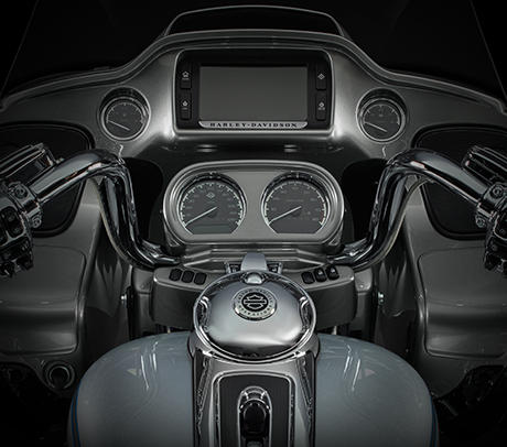 CVO Road Glide Ultra 